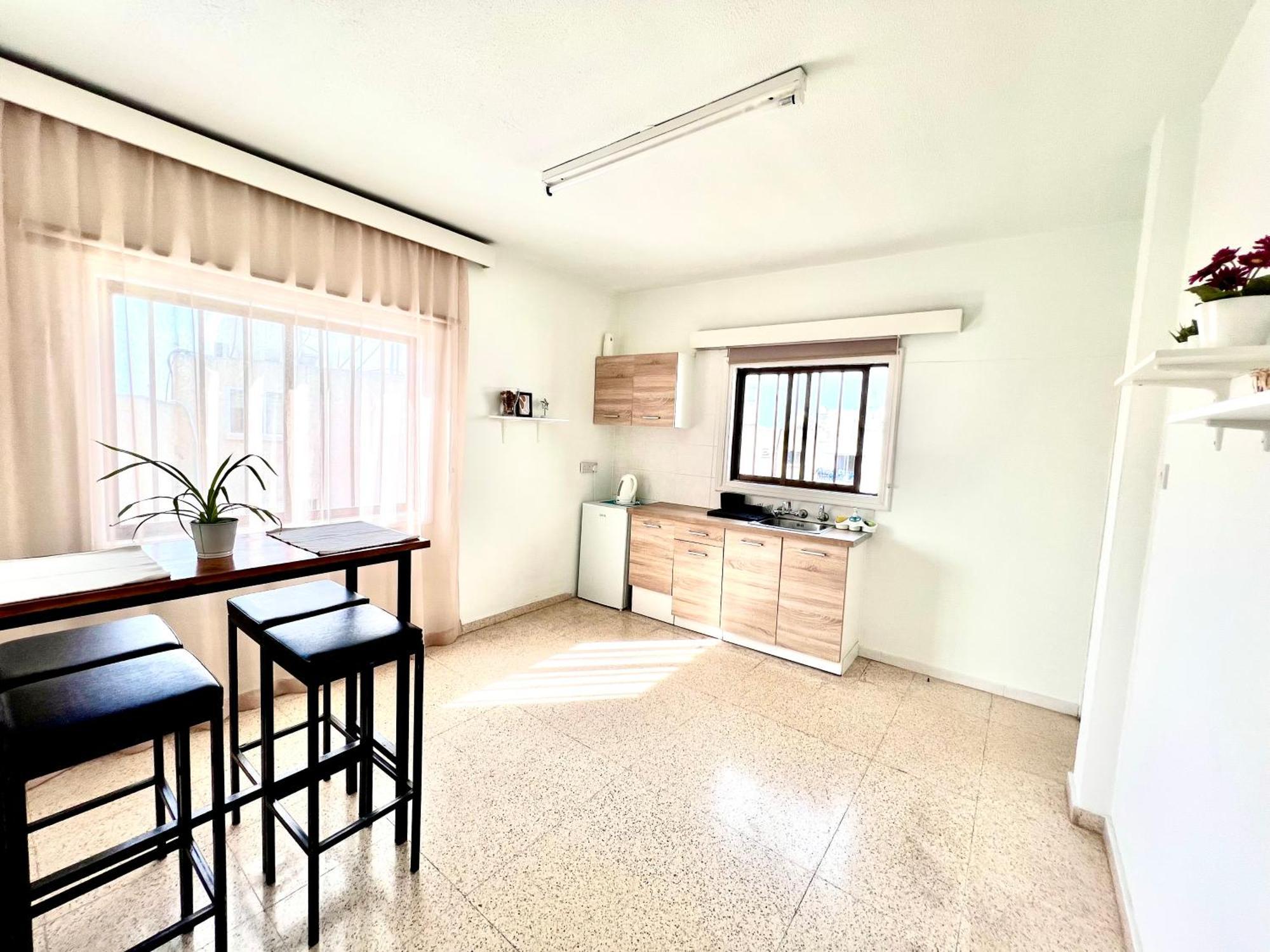 Apt On The Street Of Bars&Nightclubs In Ayia Napa 11 Apartment Exterior photo